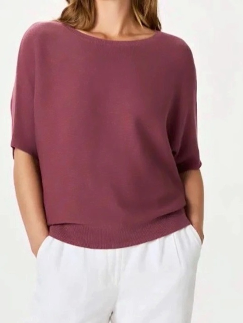 Women's Short Sleeve Knit Sweater in Crushed Berry Purple Like New